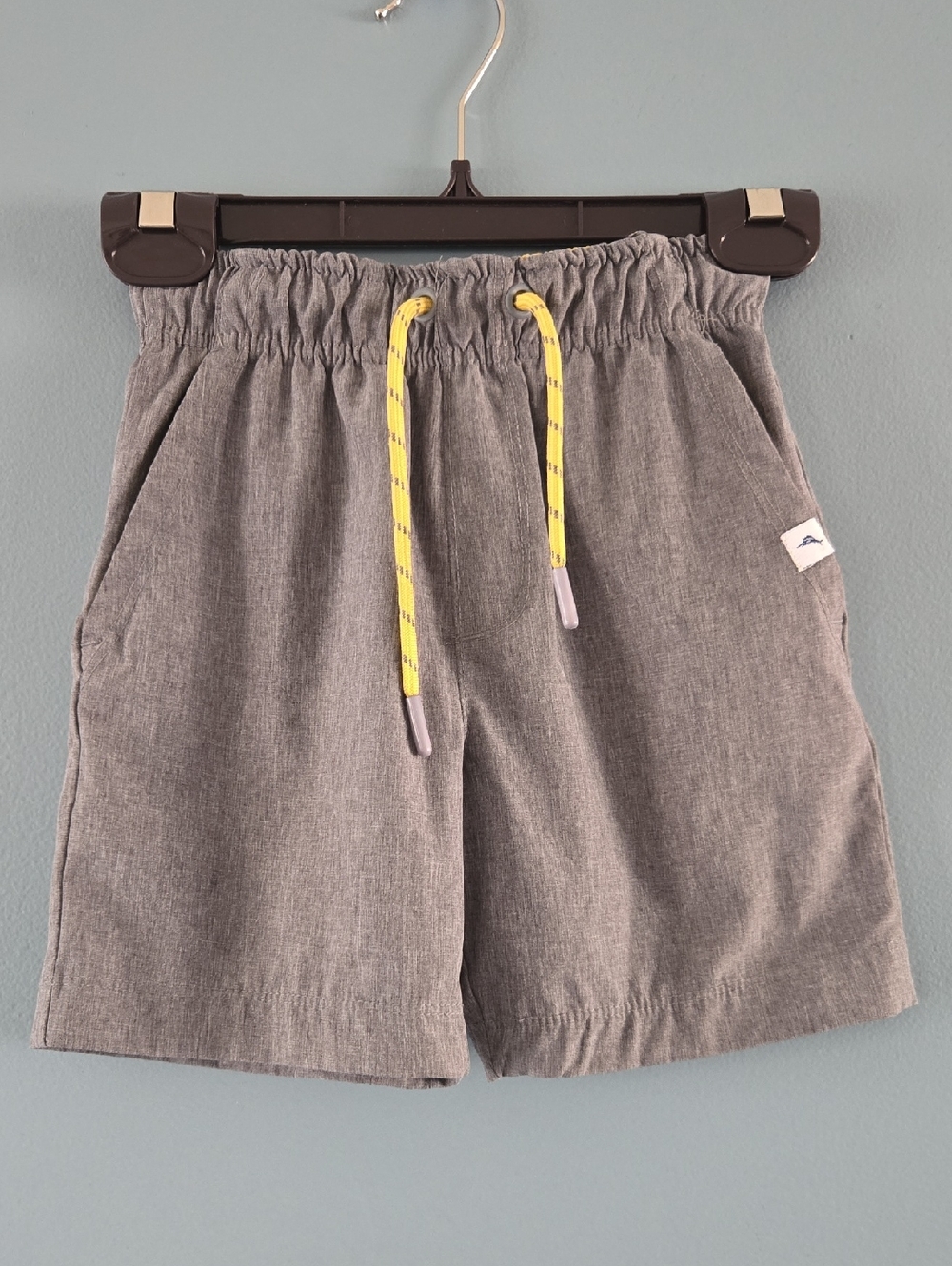 Tommy Bahama Shorts Gray & Yellow Boys (XS, 4)